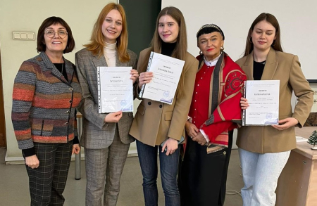 Ekonomikas un sabiedrības attīstības fakultātē notika docenta Jāņa Benzes lasījumi, ESAF studentu zinātniskā konference