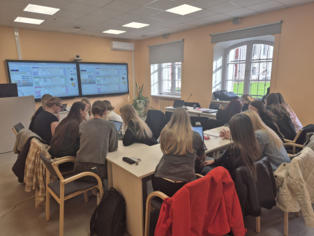 Jauns FinTech biznesa modeļu kurss maģistra studiju programmā "Ilgtspējīgas finanses"